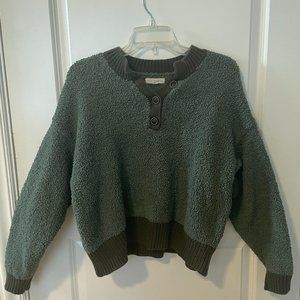 Green Pacsun sherpa buttoned sweater